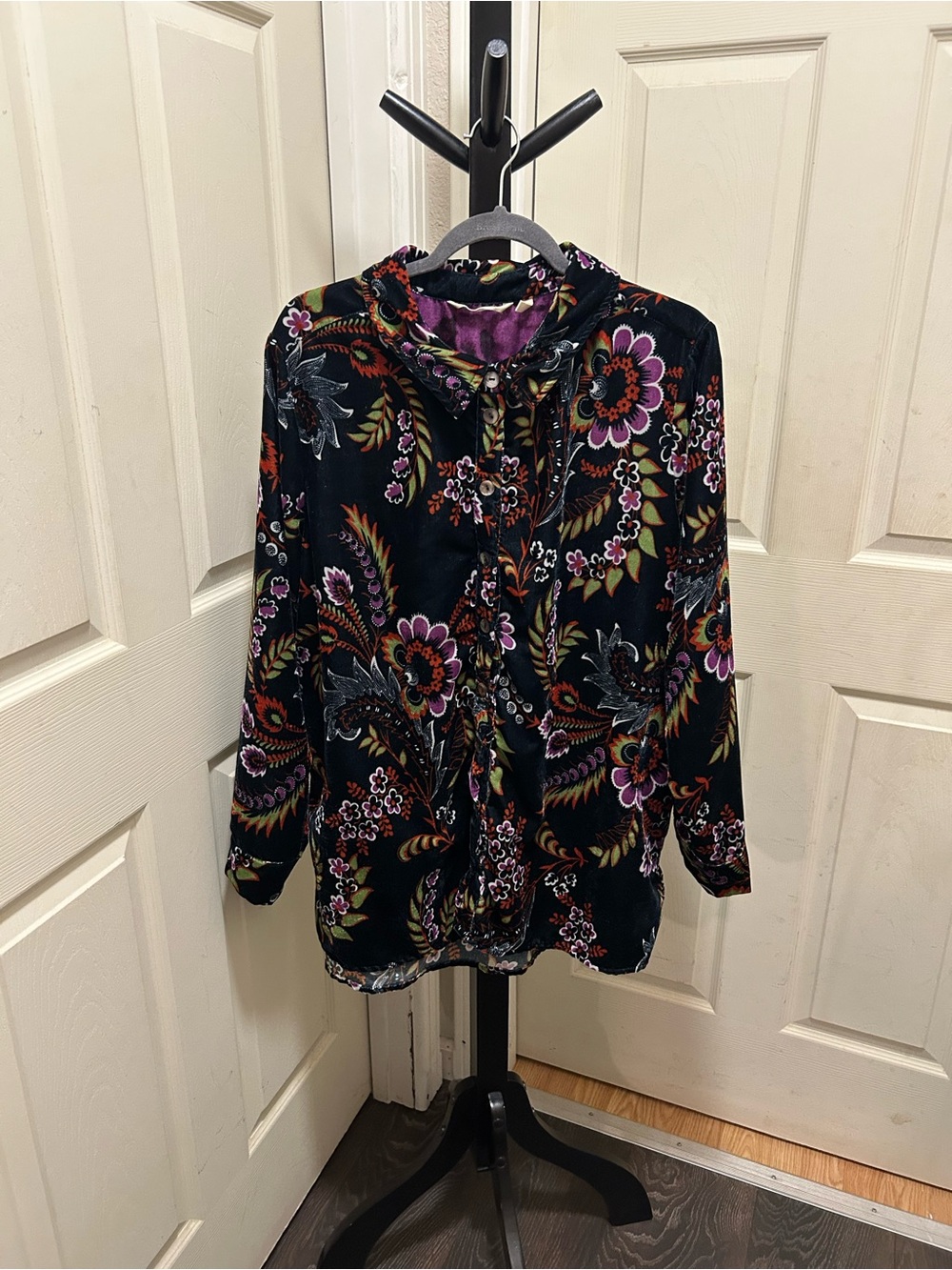 Soft Surroundings Floral Velvet Burnout Paisley Button Front Tunic Top 2X